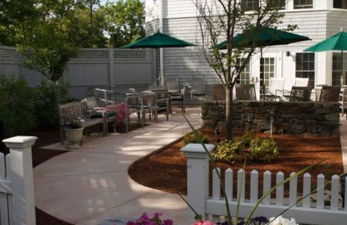 Harriett And Ralph Kaplan Estates (UPDATED) Get Pricing & See 5